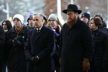 canadian-politicians,-community-groups-share-support-after-australia-hannukah-attack