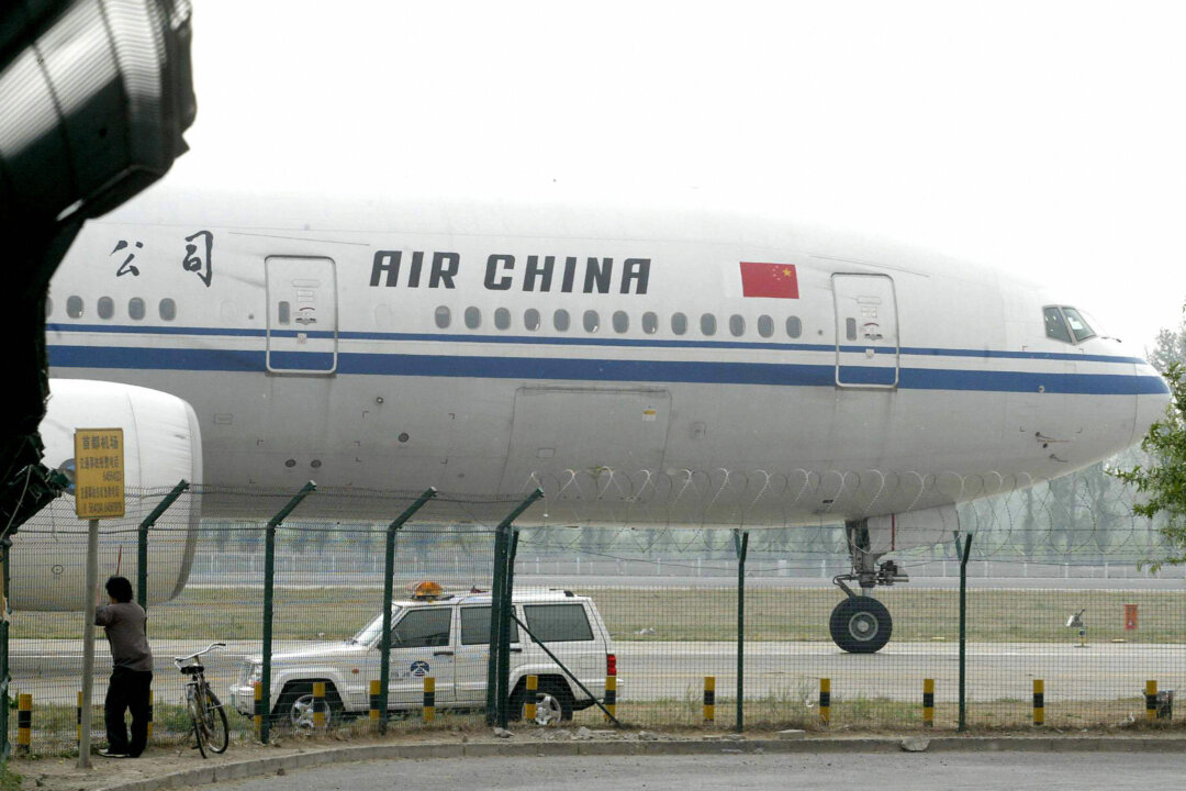 us-proposes-chinese-airlines-stop-flying-over-russia-on-us-routes