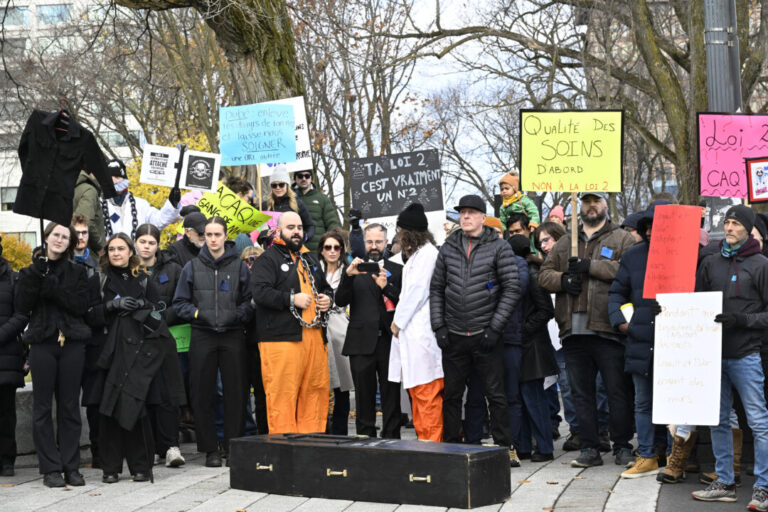 quebec-family-doctors-voting-on-new-deal-after-province-backtracks-on-reforms