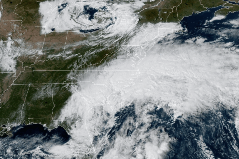 no-name-storm-brings-flooding,-heavy-winds-to-east-coast