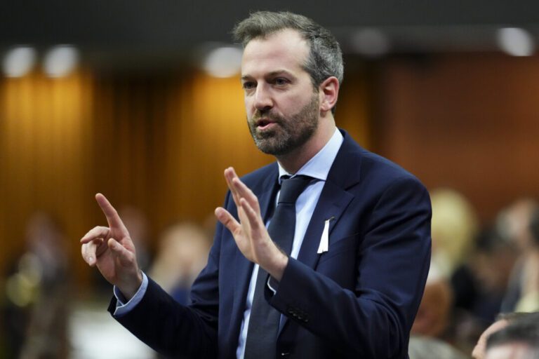 federal-‘buy-canadian’-policy-prioritizing-domestic-materials-comes-into-effect