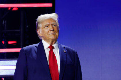 trump’s-peace-ceremony-in-egypt;-signing-historic-gaza-cease-fire-deal