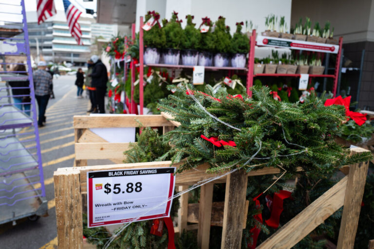 inflation-cools-to-2.7-percent-in-november,-lower-than-expected