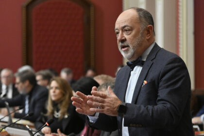 christian-dube-resigns-as-quebec-health-minister-after-doctor-payment-law-weakened