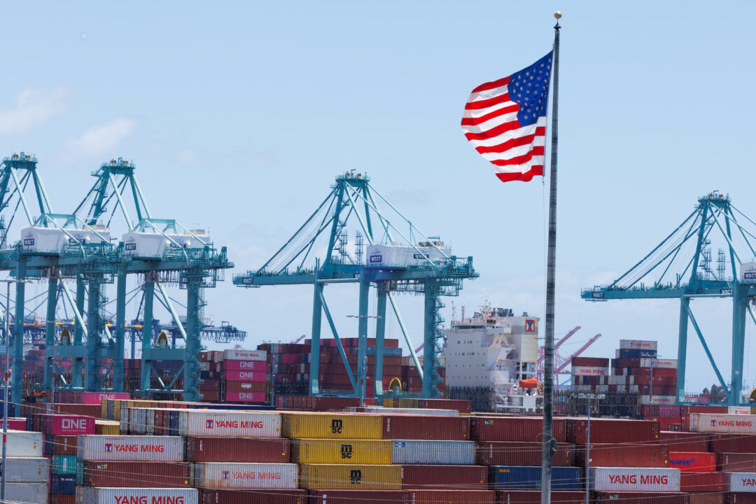 how-new-tariffs-on-lumber,-furniture-may-affect-us-consumers,-industries
