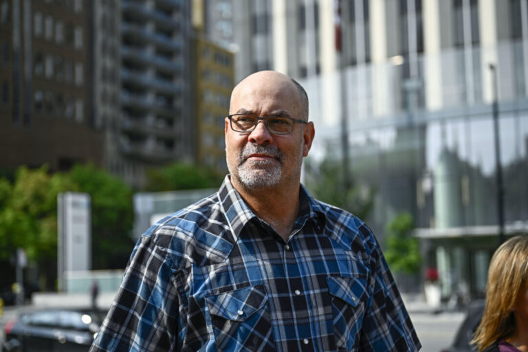 judge-rejects-crown-application-to-seize-freedom-convoy-organizer’s-truck-‘big-red’