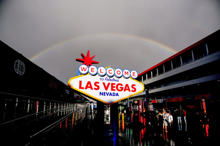 las-vegas-locals-say-hidden-fees,-less-value-are-driving-away-tourists