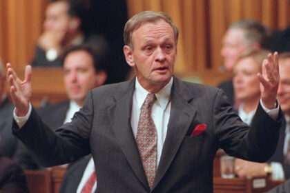records-reveal-what-chretien-told-ministers-before-quebec-referendum
