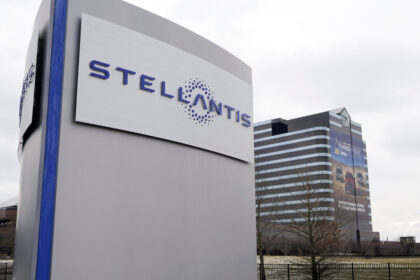 stellantis-to-move-jeep-compass-production-from-ontario-to-illinois 