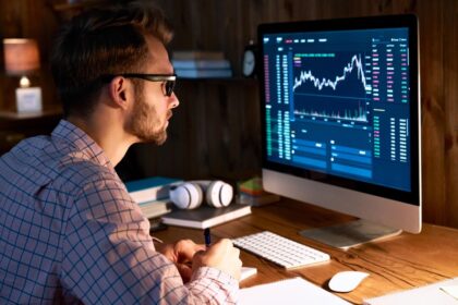 mining-hidden-gems:-why-invest-in-small-cap-funds?