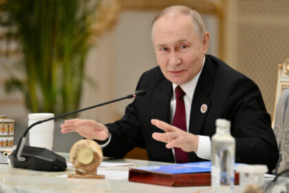 putin-hosts-syrian-interim-president-in-moscow-in-first-face-to-face-since-assad’s-fall