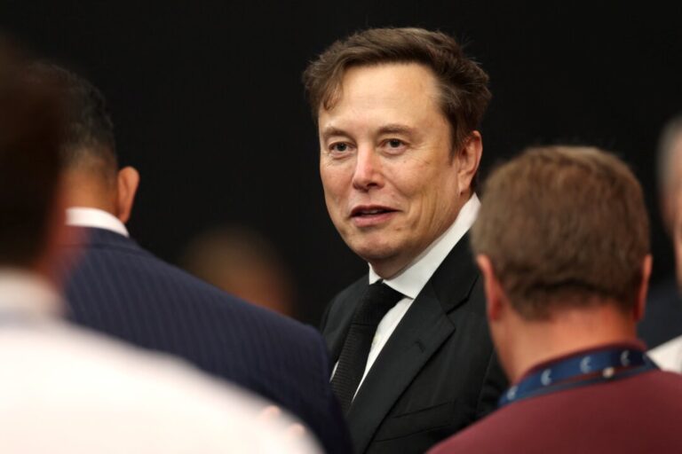 musk-becomes-first-person-worth-$700-billion-after-court-restores-tesla-pay-package