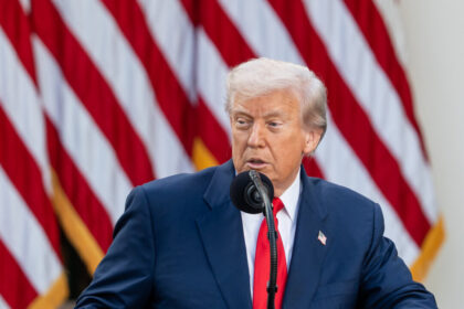 trump-says-100-percent-tariffs-on-china-‘not-sustainable’