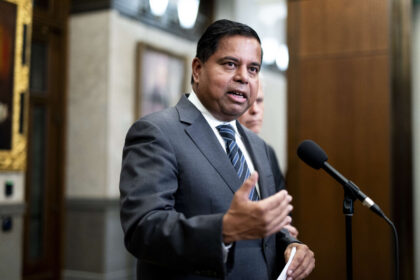 ottawa-pledges-$617m-to-hire-1,000-new-border-agents