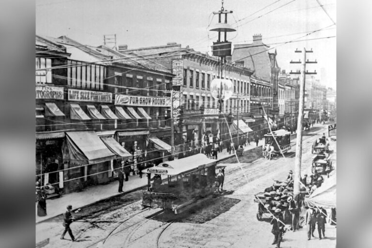the-long-and-fascinating-history-of-toronto’s-yonge-street