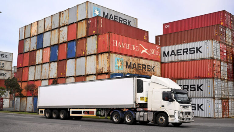 fleet-worth-$6-million-to-be-auctioned-off-after-major-trucking-firm-goes-under