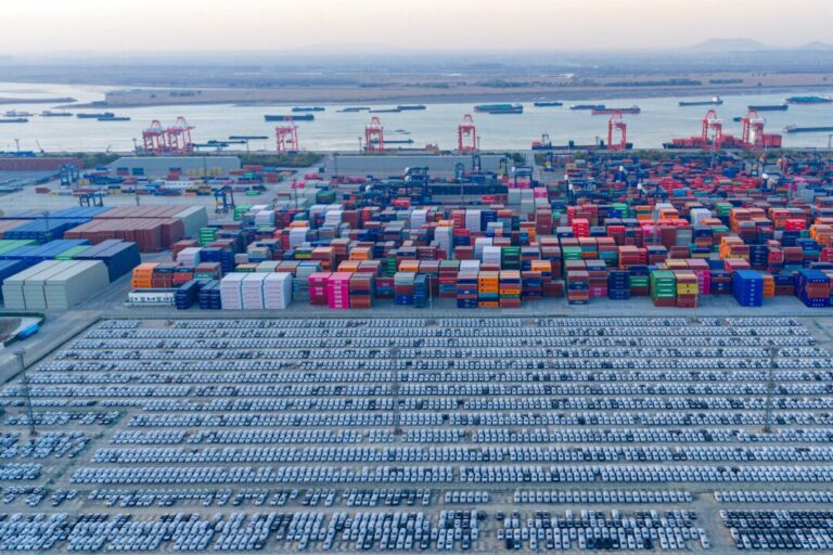 china’s-real-economic-growth-below-3-percent-in-2025,-half-of-official-target:-think-tank