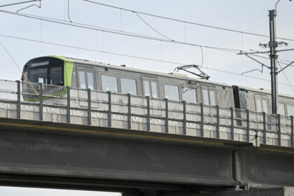 montreal-light-rail-network-set-to-open-14-new-stations-on-nov.-17