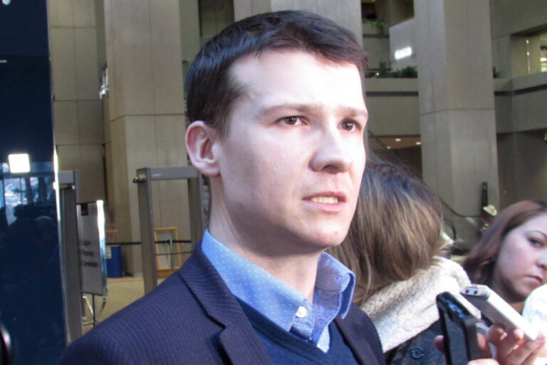former-councillor-farkas-unseats-calgary’s-incumbent-mayor-gondek