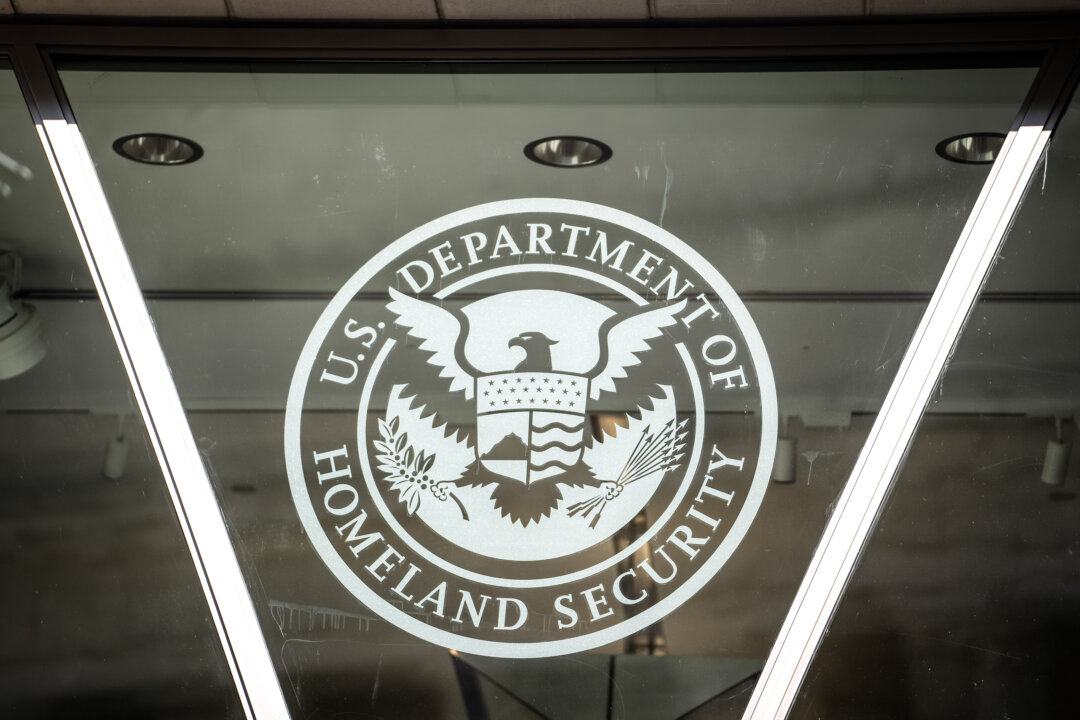 immigrant-investors-to-face-lower-visa-fees-in-dhs-draft-rule