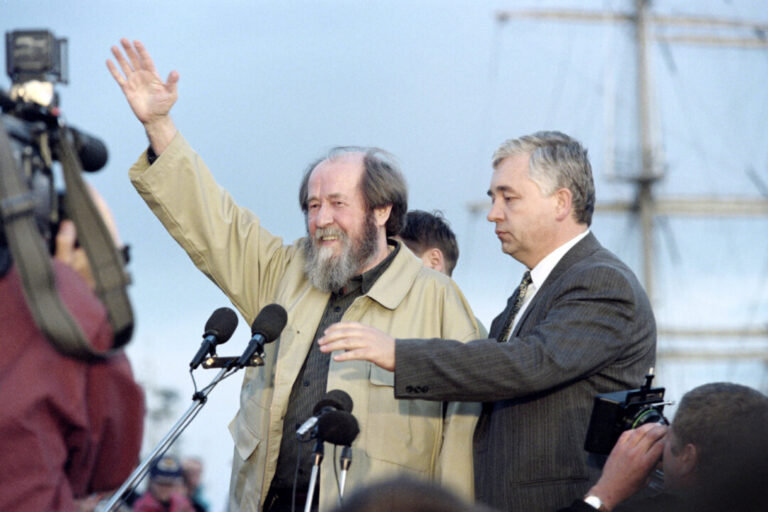 live-not-by-lies:-a-defence-of-dissident-scholars 