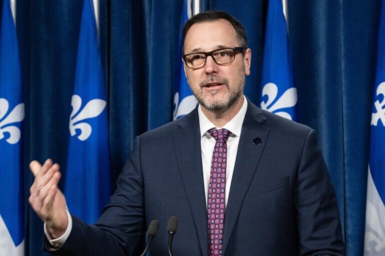 quebec-government-to-ban-religious-symbols-at-daycares