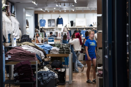 us-annual-inflation-ticks-up-to-3-percent-for-first-time-since-january