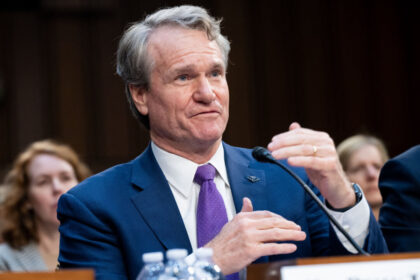 bofa-ceo-calls-economy-‘pretty-solid’-but-warns-consumer-pullback-is-top-risk-for-2026
