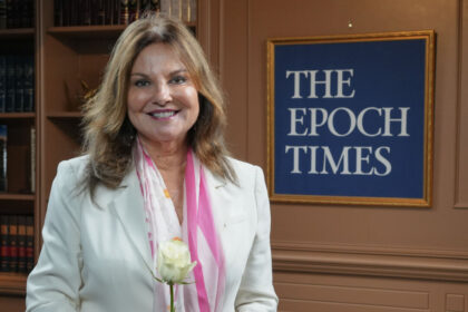 mother-removes-landmines-to-plant-peace