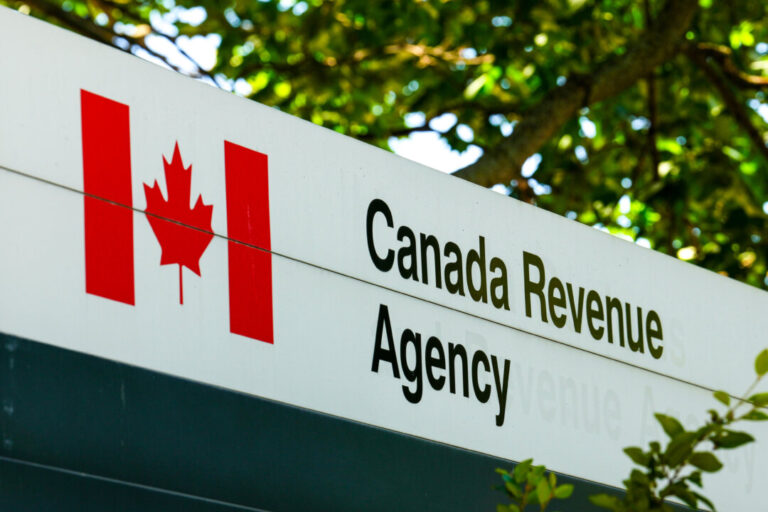 cra-owed-$10-billion-from-covid-related-benefits-sent-to-ineligible-canadians