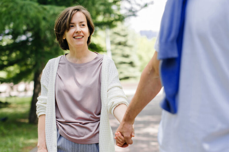 a-happy-marriage-could-protect-against-obesity,-study-suggests