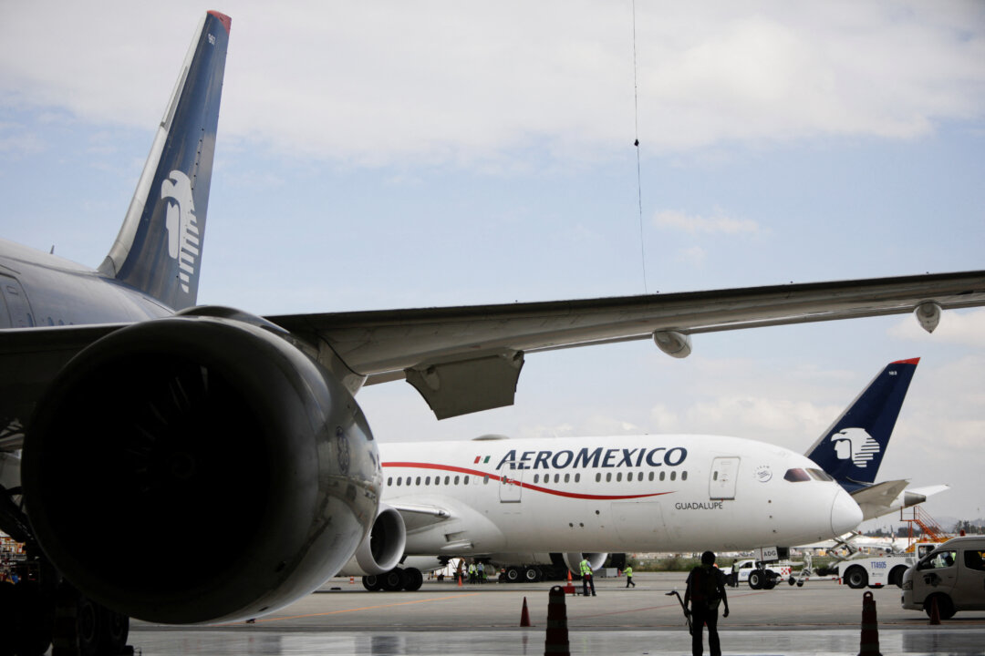 delta,-aeromexico-ask-court-to-block-trump-order-forcing-end-to-joint-venture