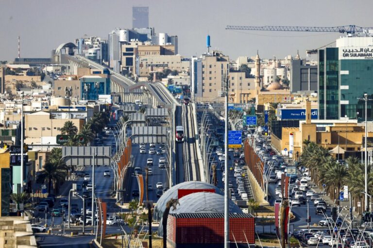 delta-to-launch-1st-us-nonstop-service-to-saudi-arabia