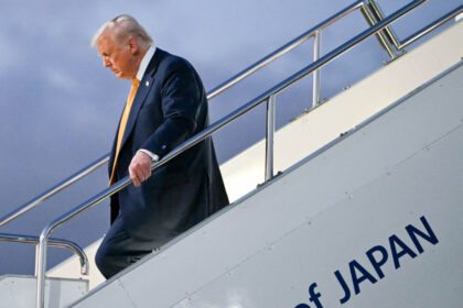 japanese-emperor-hosts-trump-at-imperial-palace