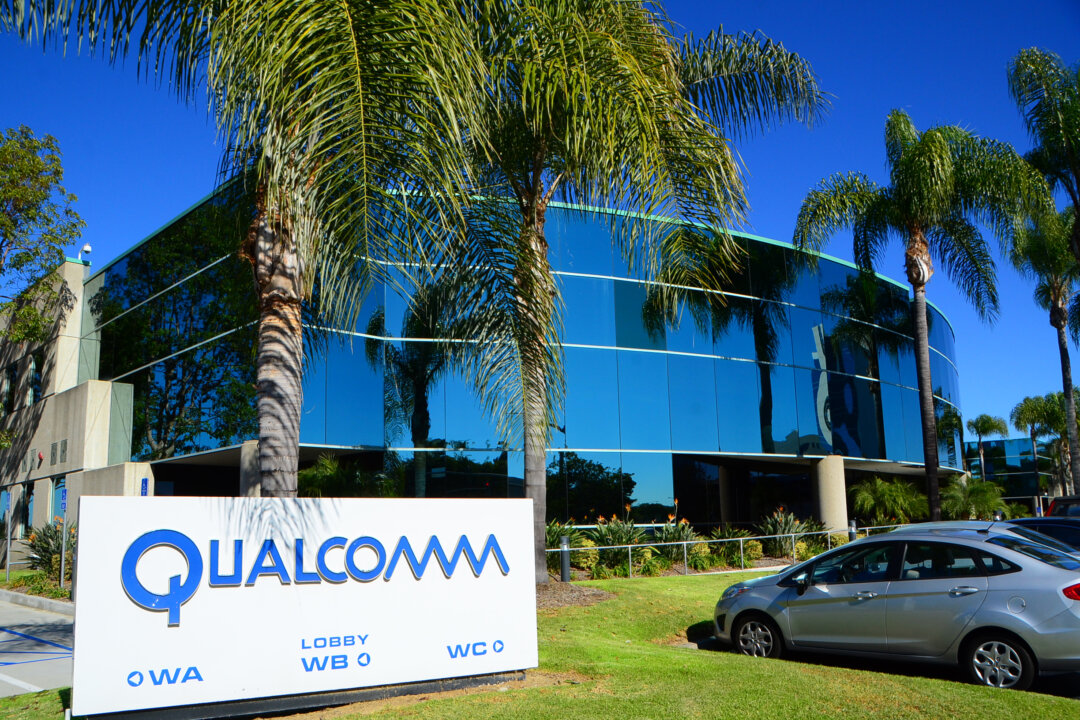 qualcomm-enters-ai-data-center-market-with-2-chips,-takes-on-nvidia