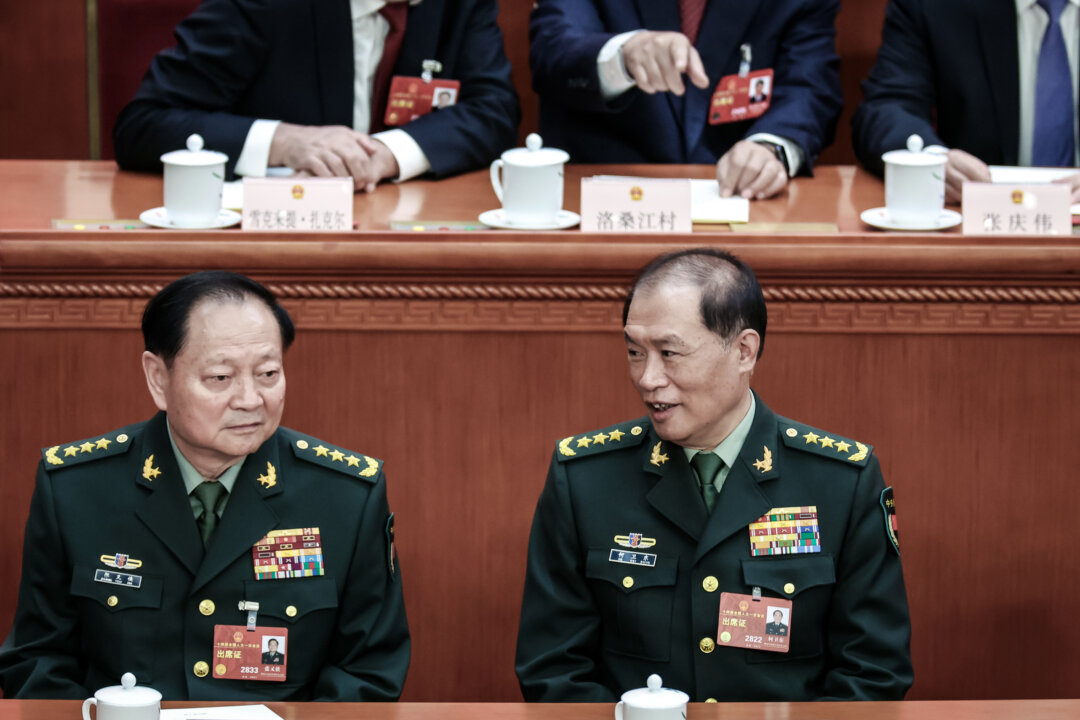 absences-at-ccp-plenum-highlight-xi’s-struggle-for-military-control:-analysts