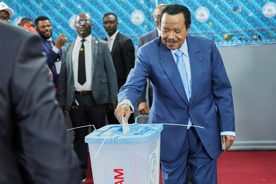world’s-oldest-president,-paul-biya,-wins-cameroon-election-at-92