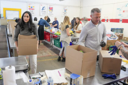 toronto’s-food-bank-visits-top-4m,-hitting-‘devastating’-new-record:-report