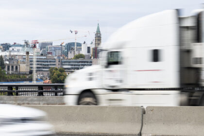what’s-behind-the-us-and-canada’s-crackdown-on-trucker-safety
