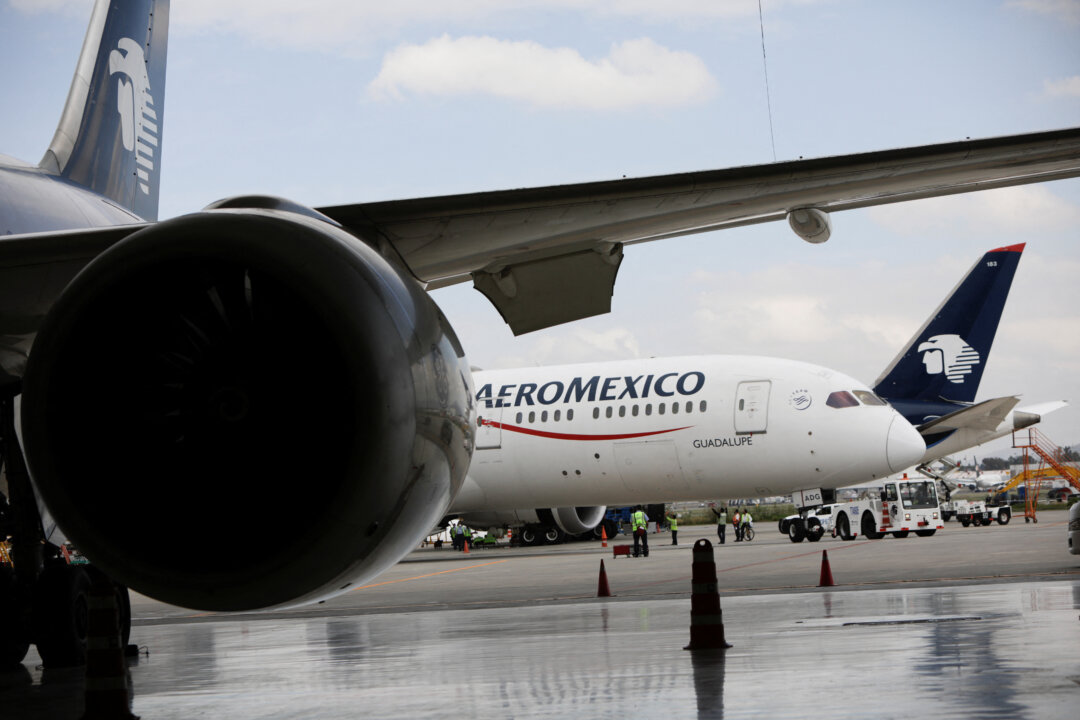 us-revokes-approval-for-13-mexican-airline-routes,-citing-violations-of-aviation-agreement