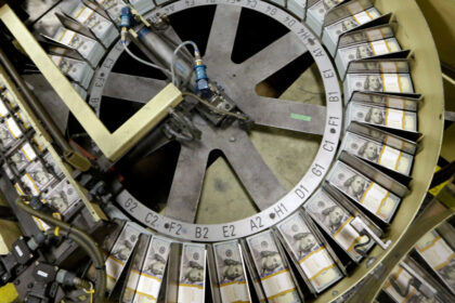 what-a-federal-reserve-rate-cut-means-for-your-finances