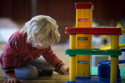 more-us-parents-leave-work-as-childcare-costs-outpace-inflation,-bofa-reports