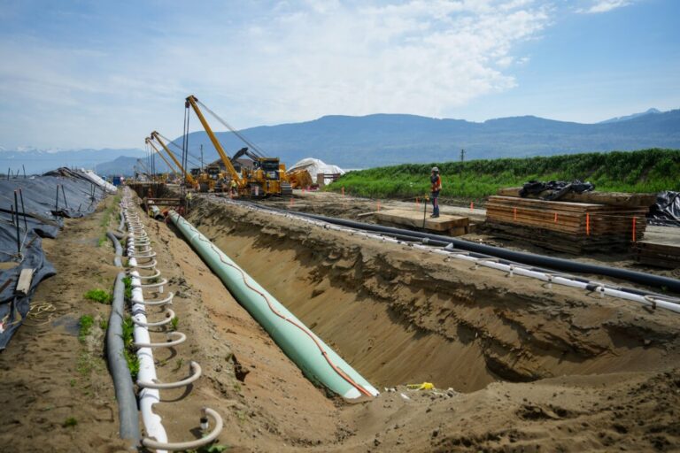 ontario-launches-study-for-potential-pipeline-from-alberta