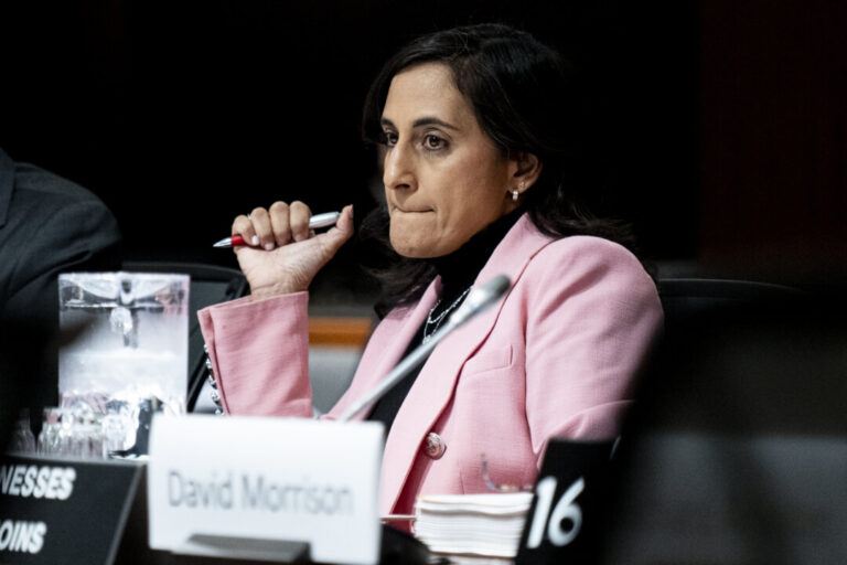 canada-to-update-indo-pacific-strategy-as-part-of-strategy-to-raise-non-us-exports:-foreign-minister