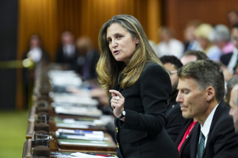 freeland-to-resign-as-ottawa’s-ukraine-envoy,-mp-after-being-named-zelenskyy-adviser
