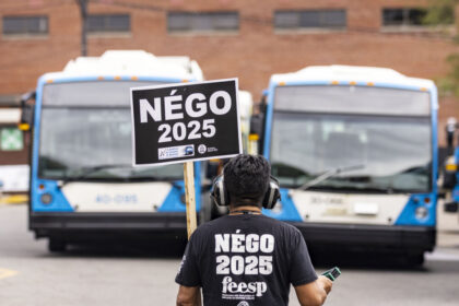 with-negotiations-at-an-impasse,-montrealers-brace-for-four-week-transit-strike