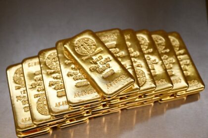 morgan-stanley-lifts-gold-forecast-to-$4,800,-citing-fed-cuts-and-global-risk