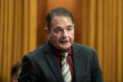 tory-mp-publicly-rejects-liberal-invitation-to-cross-floor