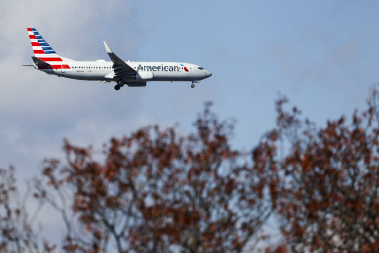 american-airlines-rolls-out-free-high-speed-wi-fi-for-loyalty-members