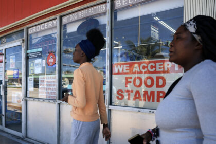 trump-seeking-court-guidance-on-funding-food-stamps-amid-shutdown